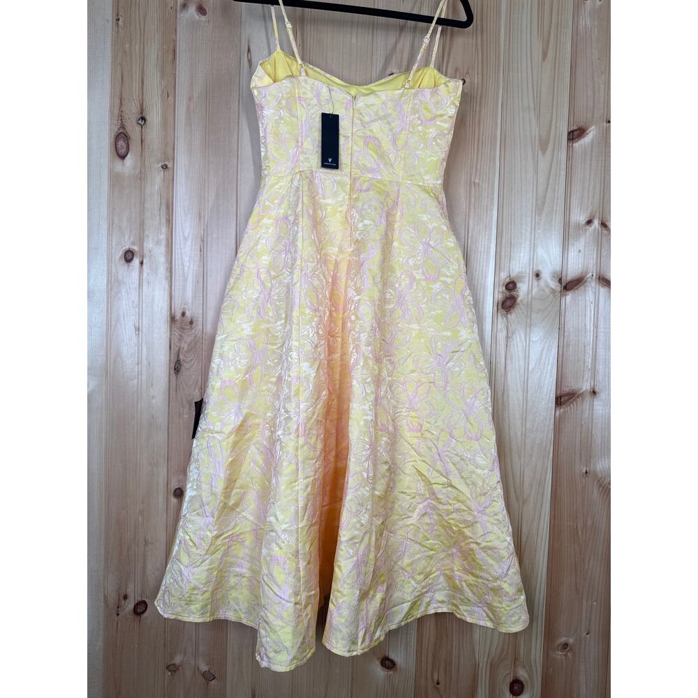 NWT Lulus Meet for Tea Yellow Jacquard Bustier Midi Dress With Pockets Wedding M - Picture 7 of 9